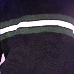 Cute swater with green and white stripe